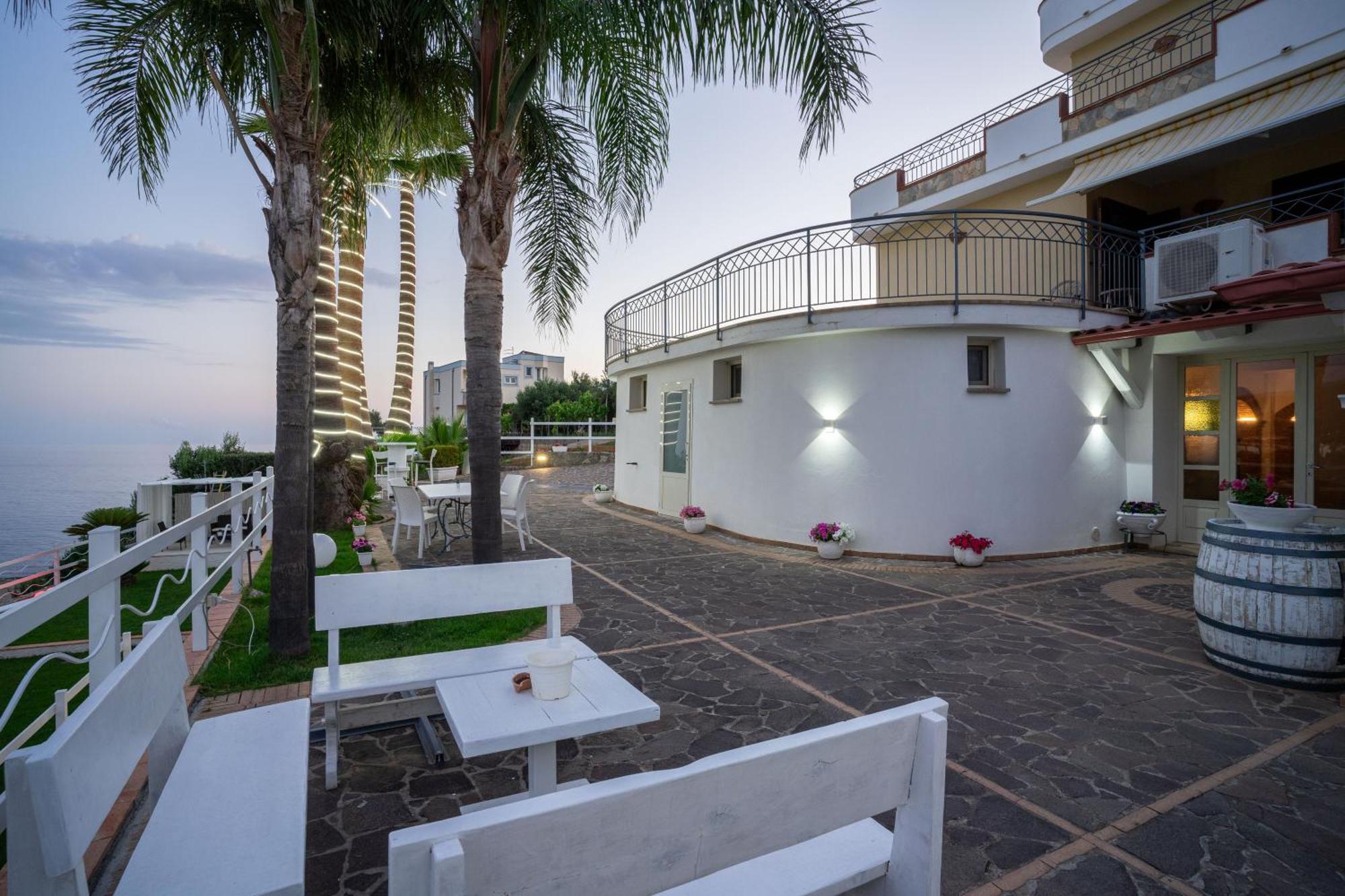 Отель Casa Del Sole Бельведере-Мариттимо Экстерьер фото